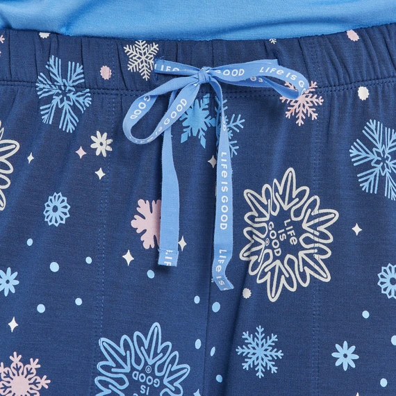 Women's Holiday Snowflake Pattern Lightweight Sleep Pant 3 Women's Holiday Snowflake Pattern Lightweight Sleep Pant - Image 3